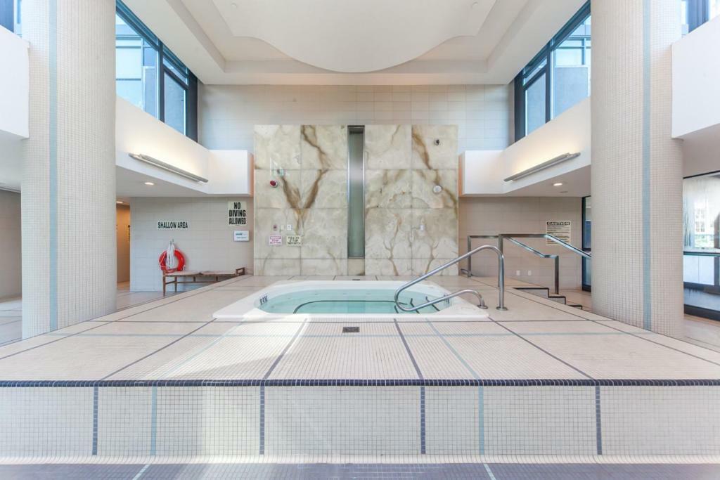 Stunning Condo Suite By Waterfront Toronto Eksteriør bilde